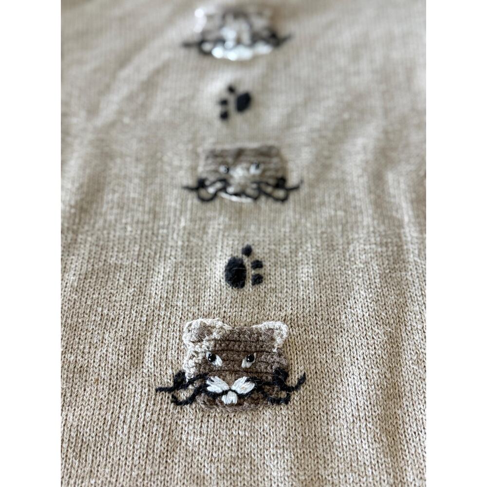 Vintage Christopher & Banks Cat Sweater M Embroidered Paw Print 90s Grandmacore - Picture 5 of 14